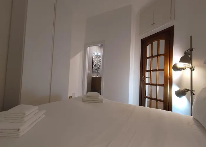 Guesthost - Multifunctional Apartment San Pietro